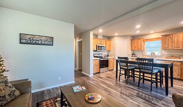 Siskiyou Series Brook SI24362A by Cavco Millersburg - Palm Harbor